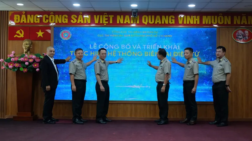 THADS TP.HCM cùng cơ quan phối hợp nhấn nút đưa vào sử dụng Hệ thống Biên lai điện tử.