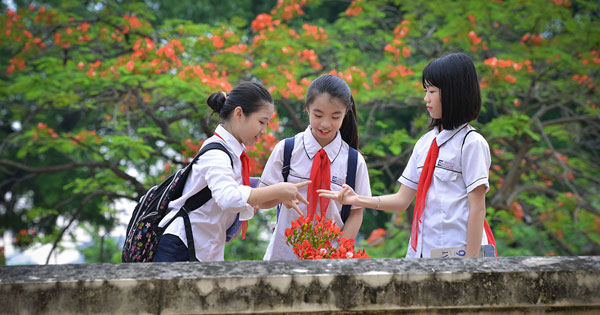 Tạo môi trường để các em học sinh được vui chơi lành mạnh; rèn luyện kỹ năng sống, tham gia các hoạt động ngoại ngữ, văn hóa, nghệ thuật, thể dục thể thao, phát triển thể chất.